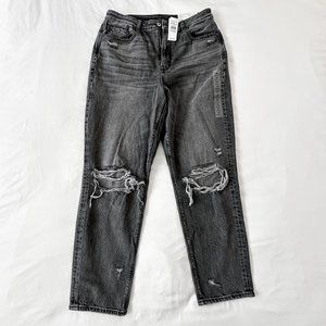 American Eagle Highest Rise Distressed Mom Jean - Black Wash